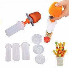 Load image into Gallery viewer, Creative Kitchen Tools Plastic Vegetable Fruit Shape Cutter - midtownperfection
